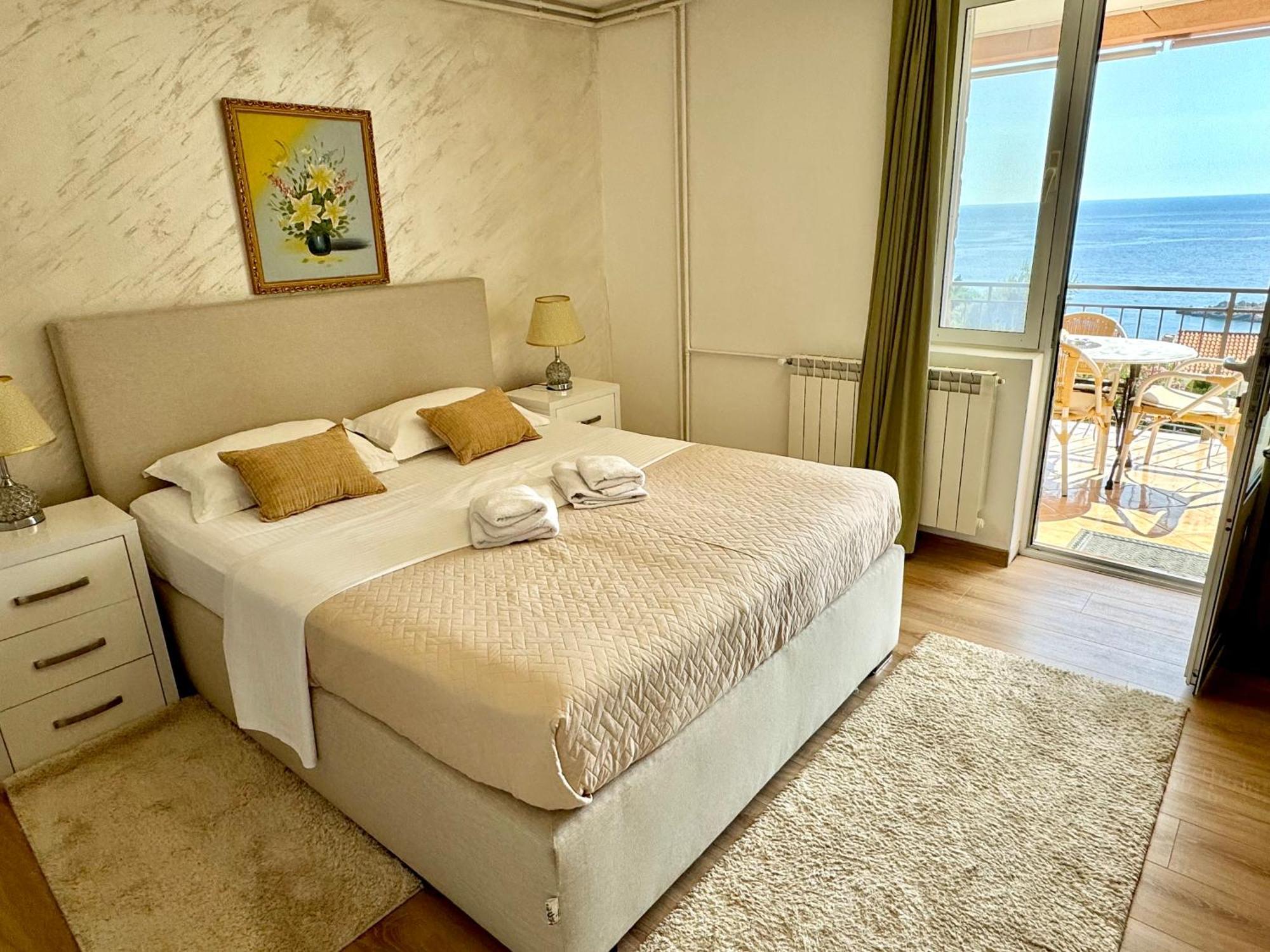 Apartments Kentera Lux Sveti Stefan Eksteriør bilde